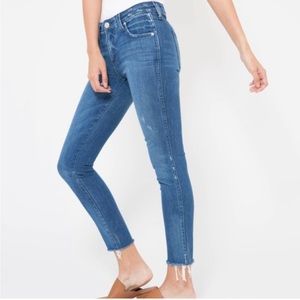 AMO Stix Womens Cropped Jean Size 26